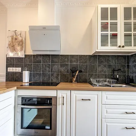 L'haussmann, Rare, Vue Chateau Et Palmiers شقة بو